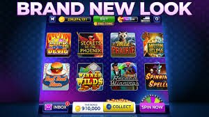 semitoto slot platform interface showing live football markets, live dealer tables, and slot games
